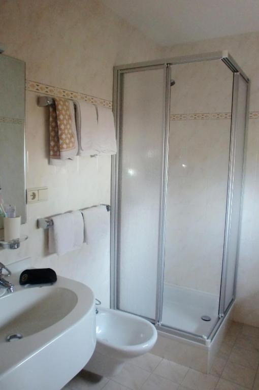 Hotel Viktoria Castelrotto Phòng bức ảnh
