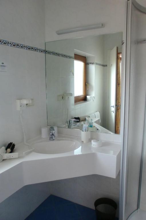 Hotel Viktoria Castelrotto Phòng bức ảnh